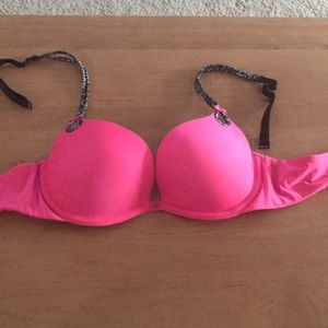 Victoria’s Secrets Sexy Little Things Push-up 34B